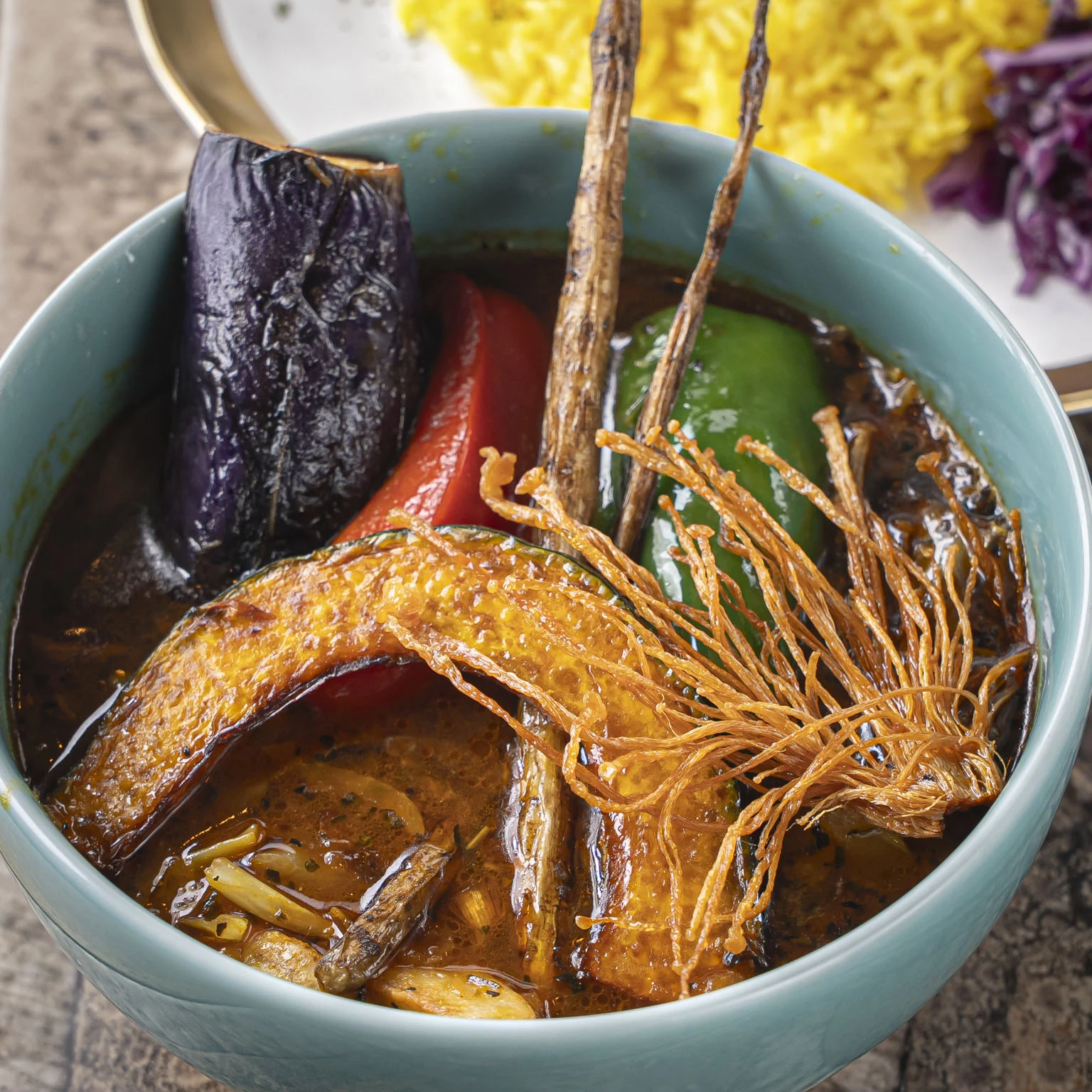 野菜入りのスープカレー